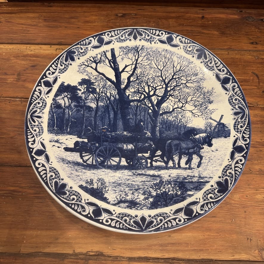 Water Tiger Furniture Delfts Chemkefa "De Winter" Wall Plates | Antique Decor