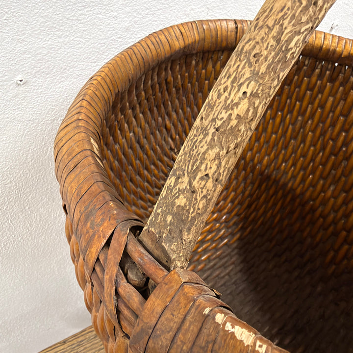 Antique Chinese Round Basket With Wooden Handle