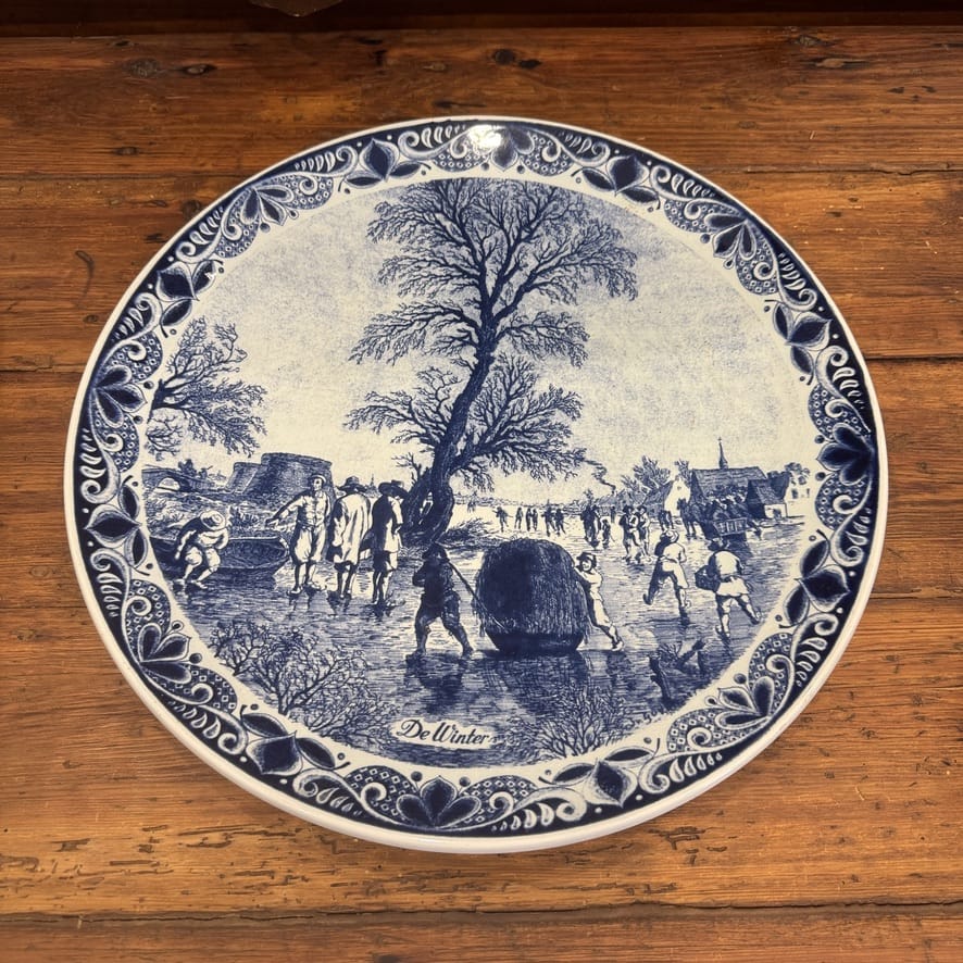 Water Tiger Furniture Delfts Chemkefa "De Winter" Wall Plates | Antique Decor