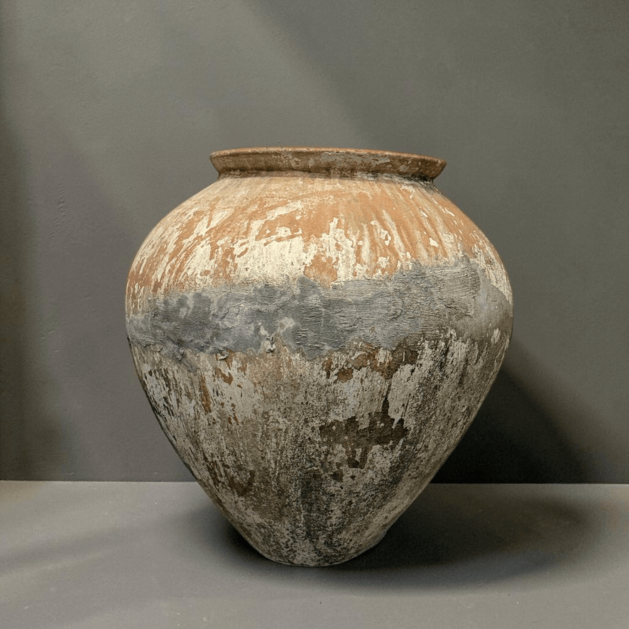 Water Tiger pot Aged Terracotta Vintage Water Pot from Borneo