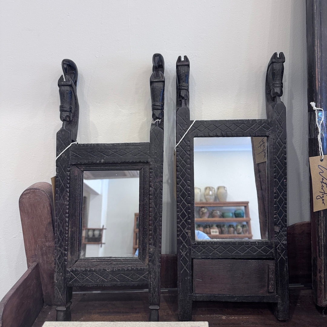 Water Tiger india Indian Tribal Hand Mirror From Banswara - 19th Century