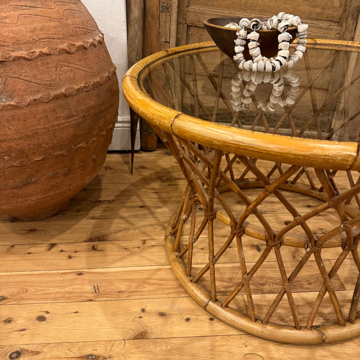 Water Tiger Furniture Bohemian Round Bend Bambo Rattan Reed, Wicker Coffee or Cocktail Table Glass Top